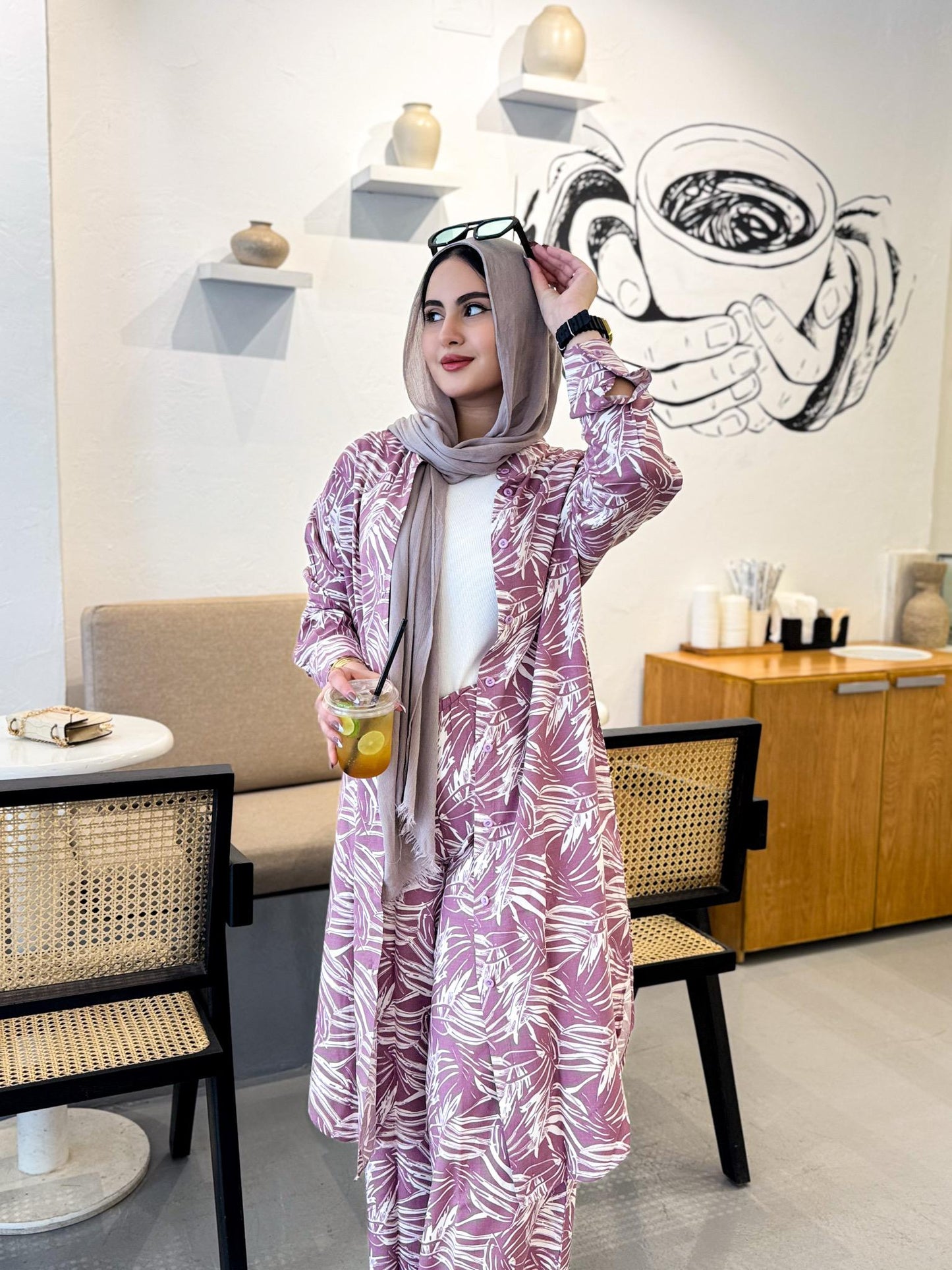 طقم سوت قطعتين مشجر