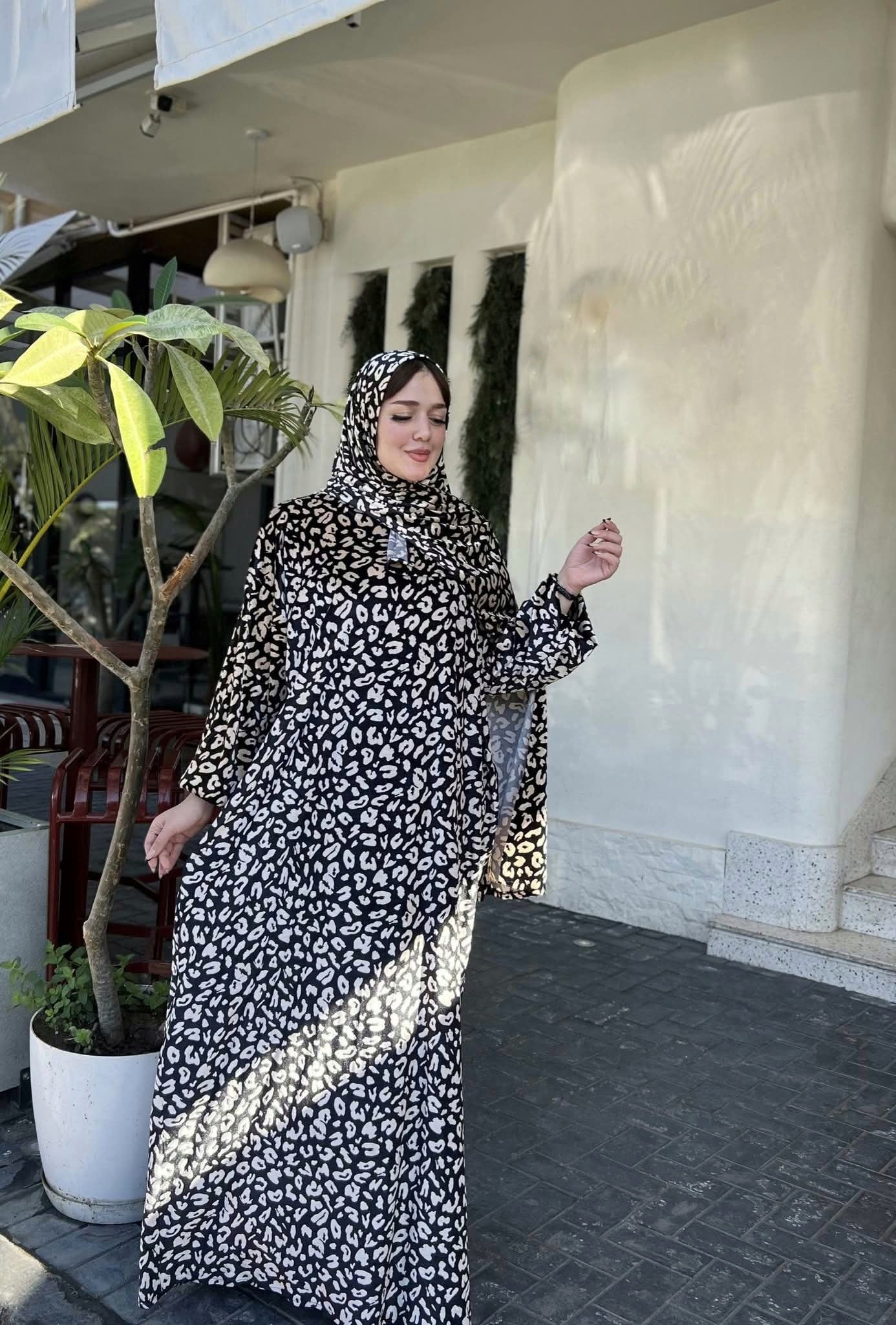 اسدال  قطيفه فرنسي بطرحه متصله