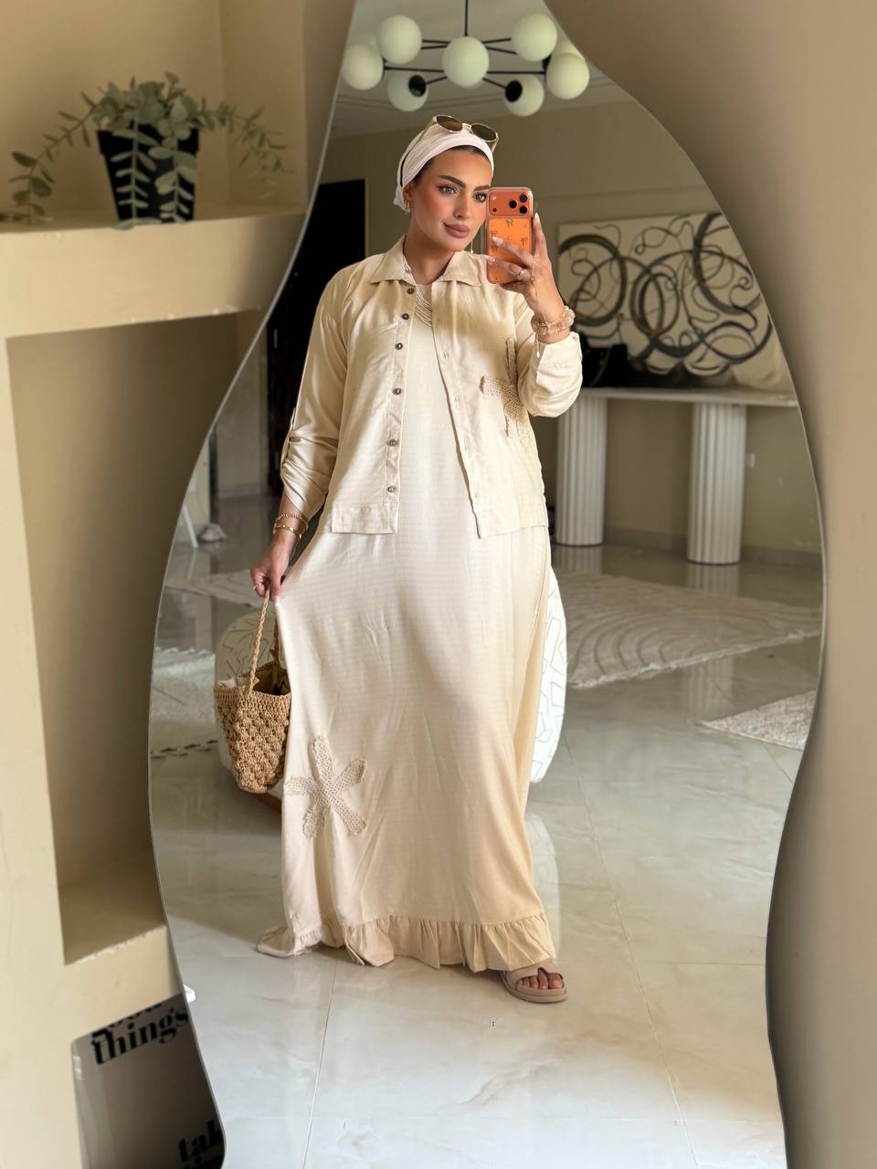 سوت مكونة من فستان بيزيك بسيط وبلوزة أنيقة مشغول Handmade
