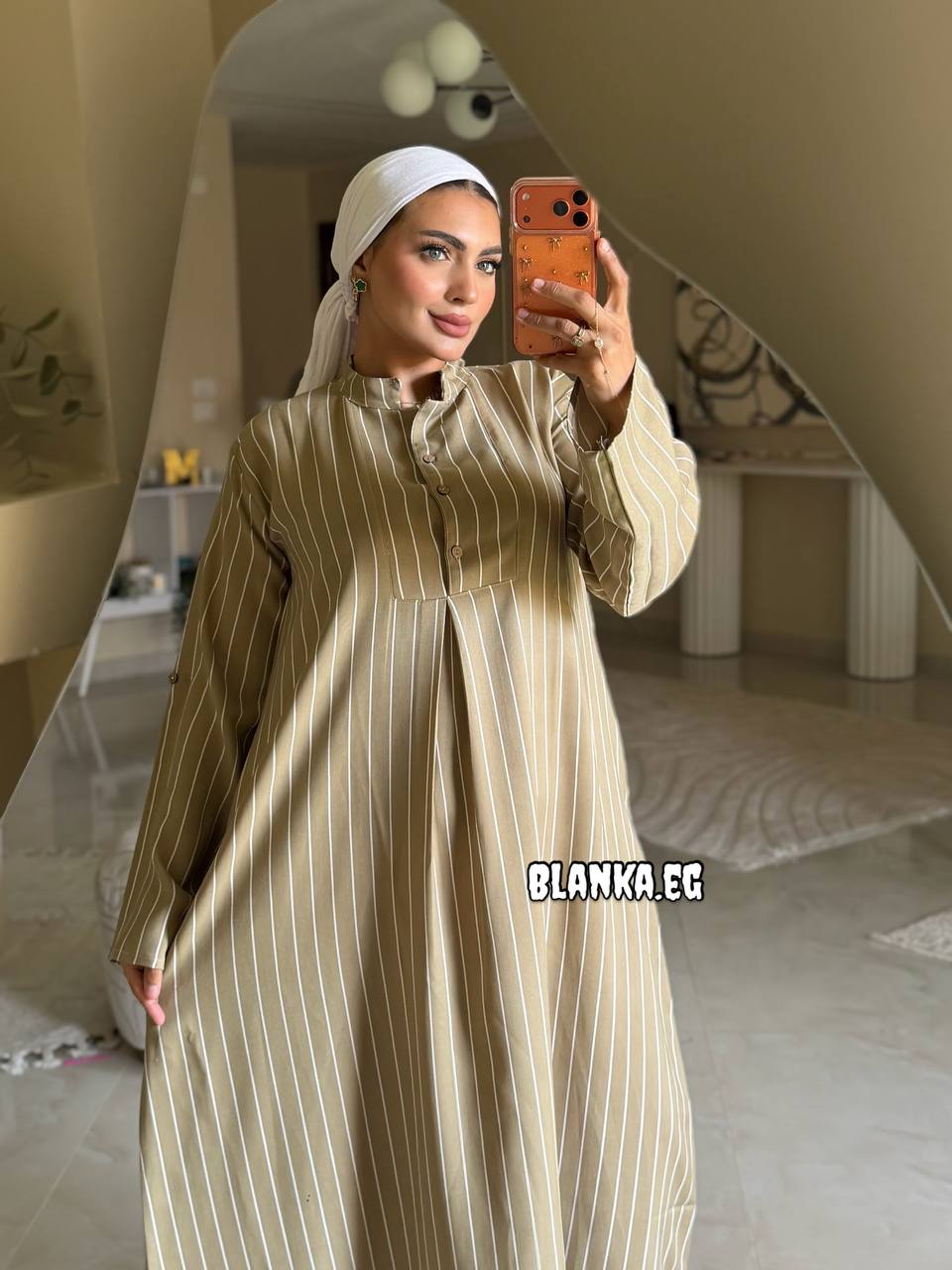 فستان طويل مقلم  بقصة صيفية مميزة