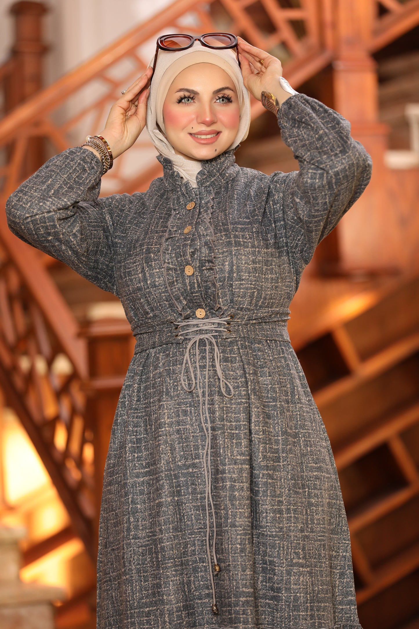 دريس من الصوف التويد