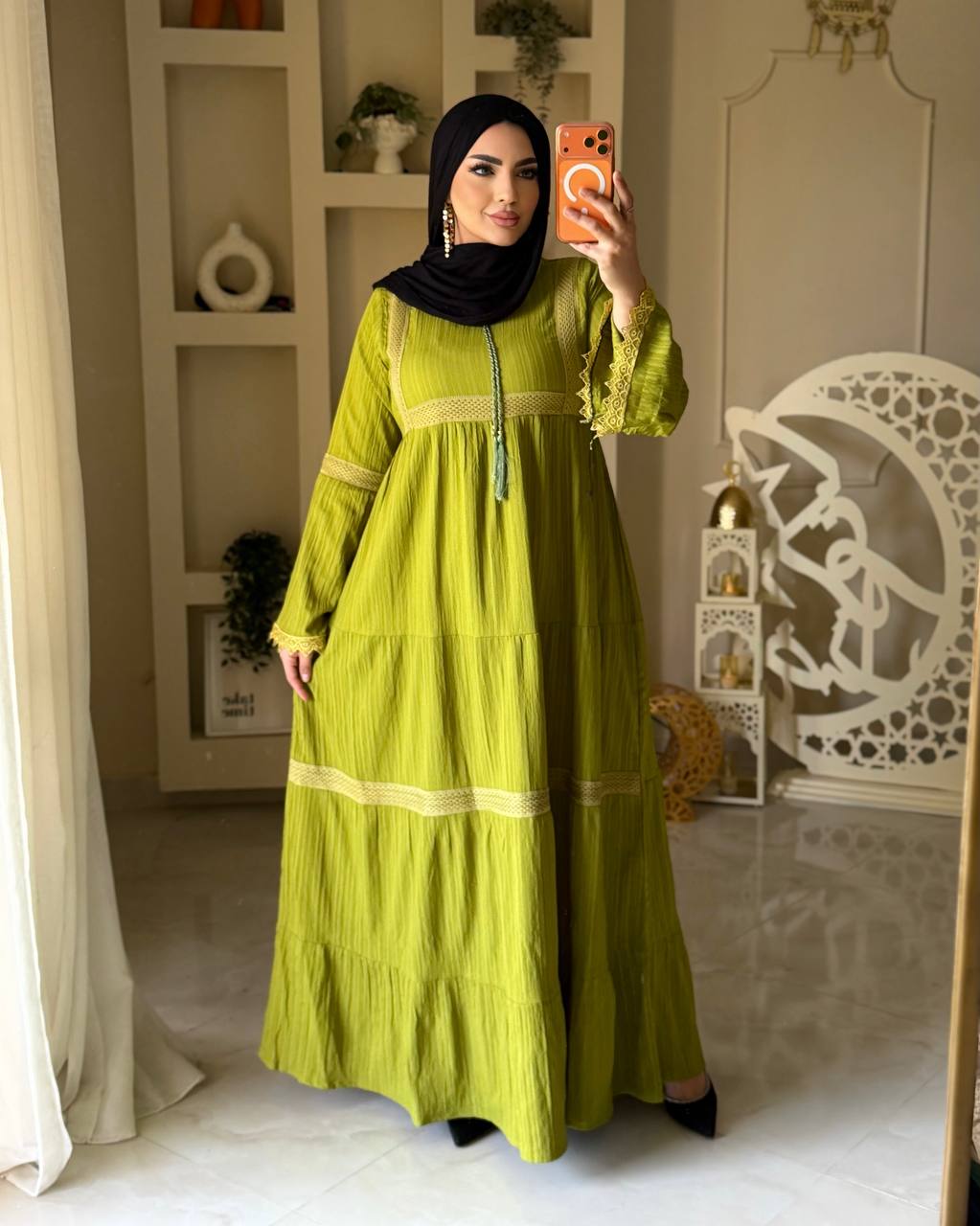 فستان فرسكا كتان بتصميم أنيق وعصري