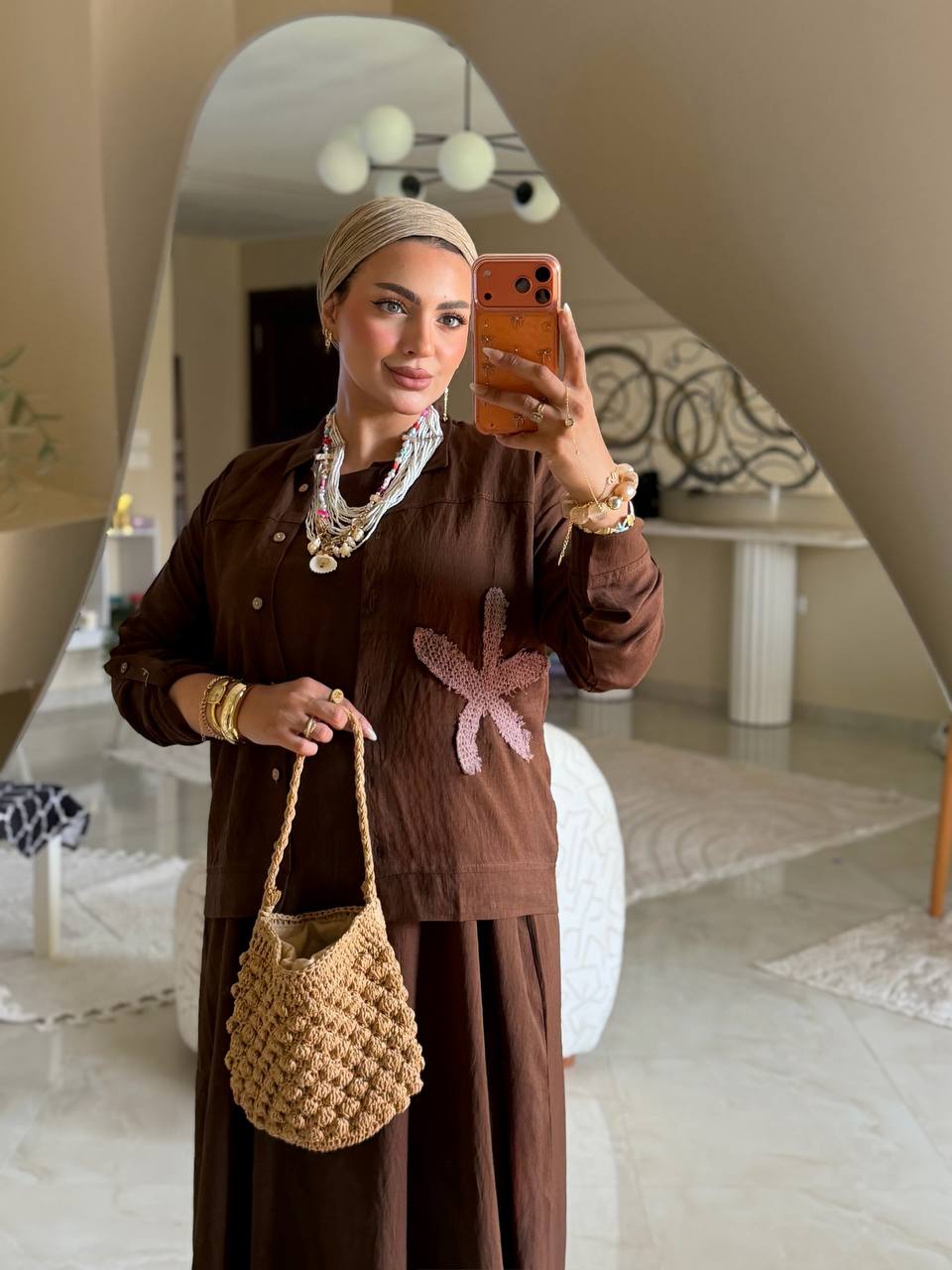 سوت مكونة من فستان بيزيك بسيط وبلوزة أنيقة مشغول Handmade