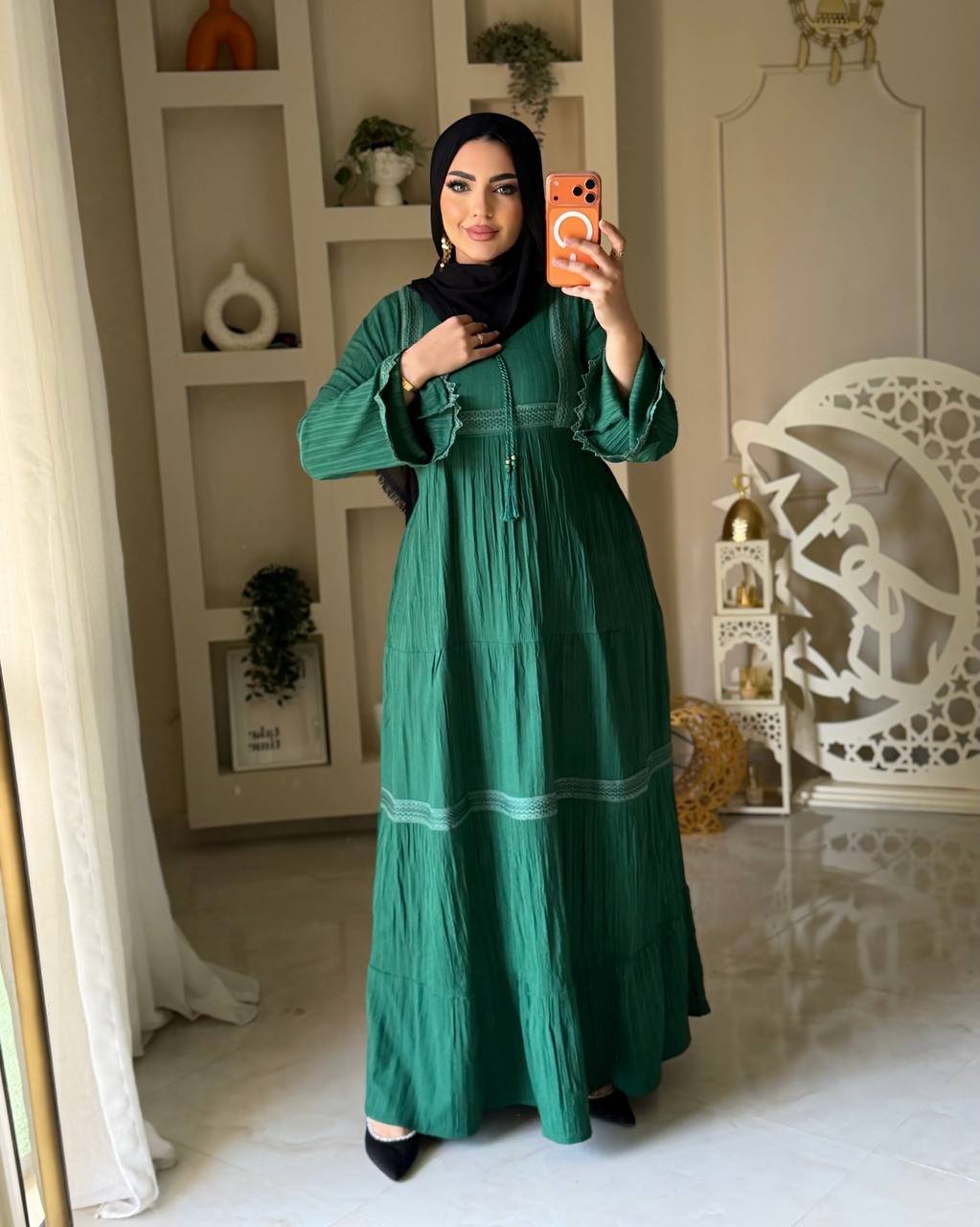 فستان فرسكا كتان بتصميم أنيق وعصري