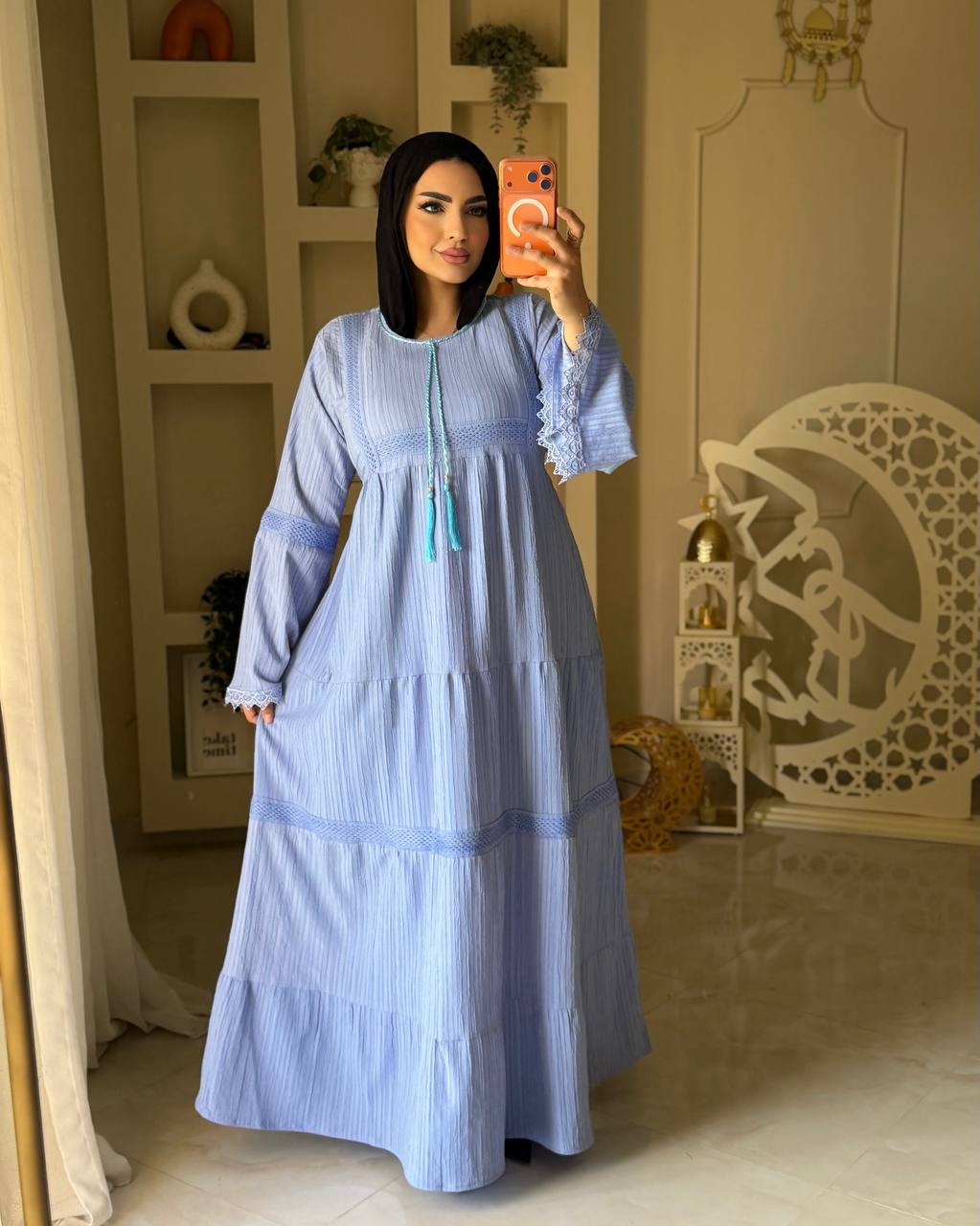 فستان فرسكا كتان بتصميم أنيق وعصري