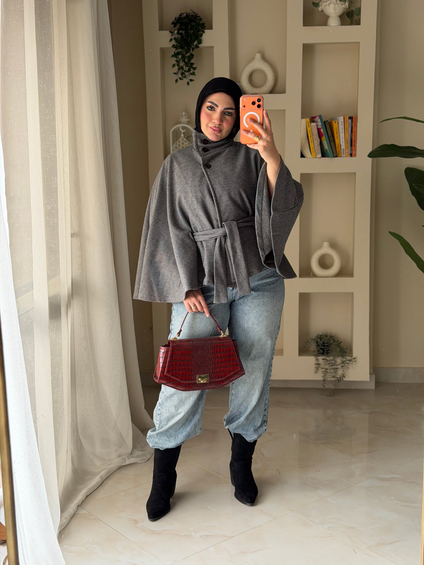 كاب جوخ  بالحزام