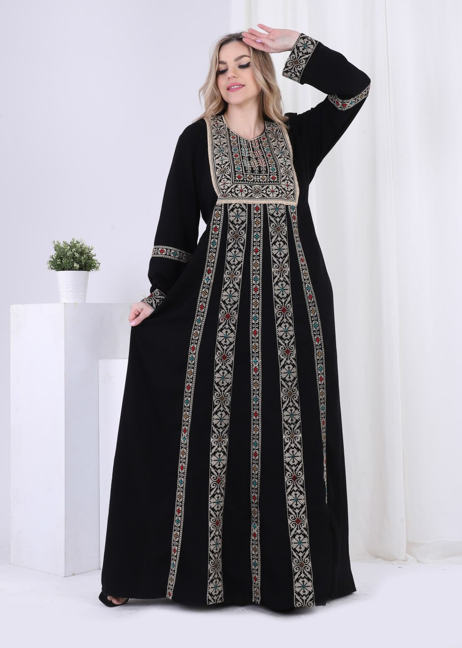 عباية كريب سعودي مطرزة ايتامين