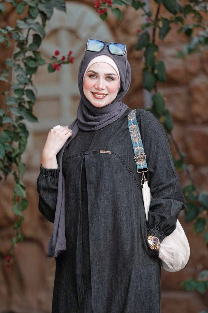 إطلالة الجينز.. مريحة، عصرية،