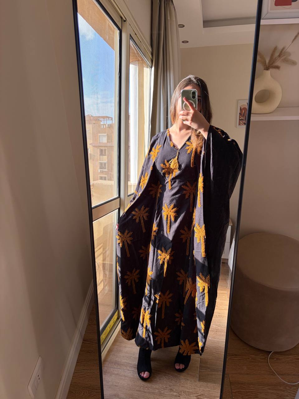 ملحفه كتان تركي بتطريز بارز