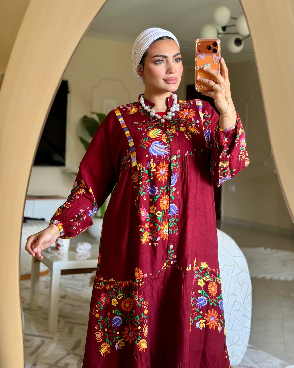 فستان أناقة بلمسة عصرية