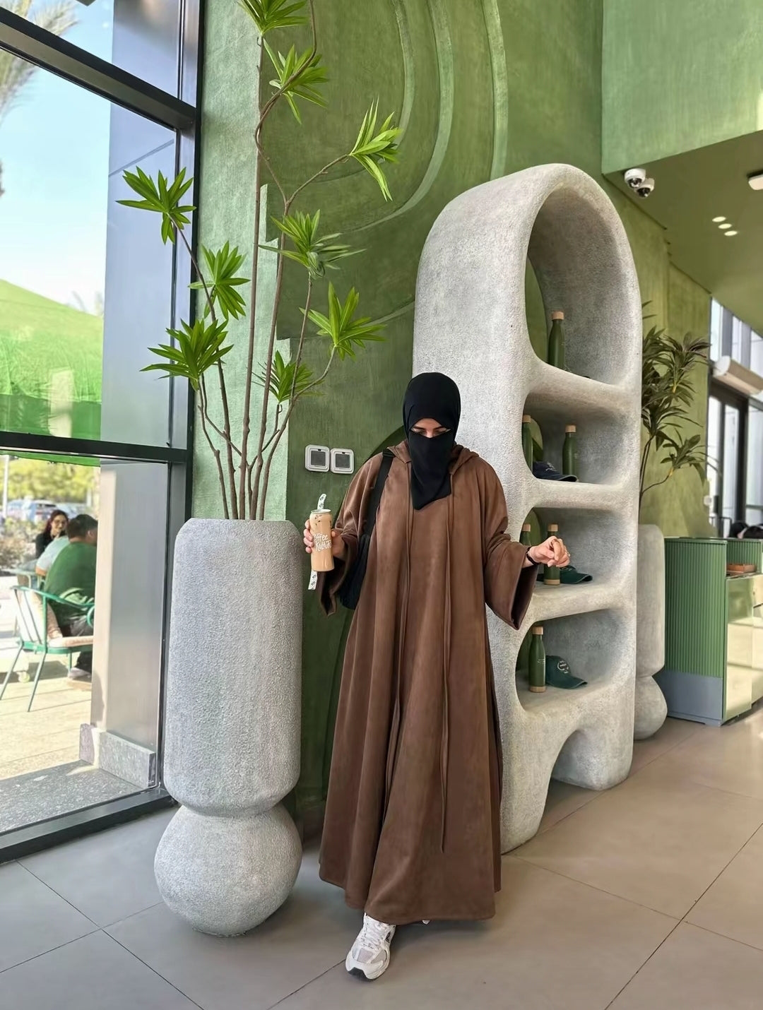 عباءه شمواه غطاء رأس