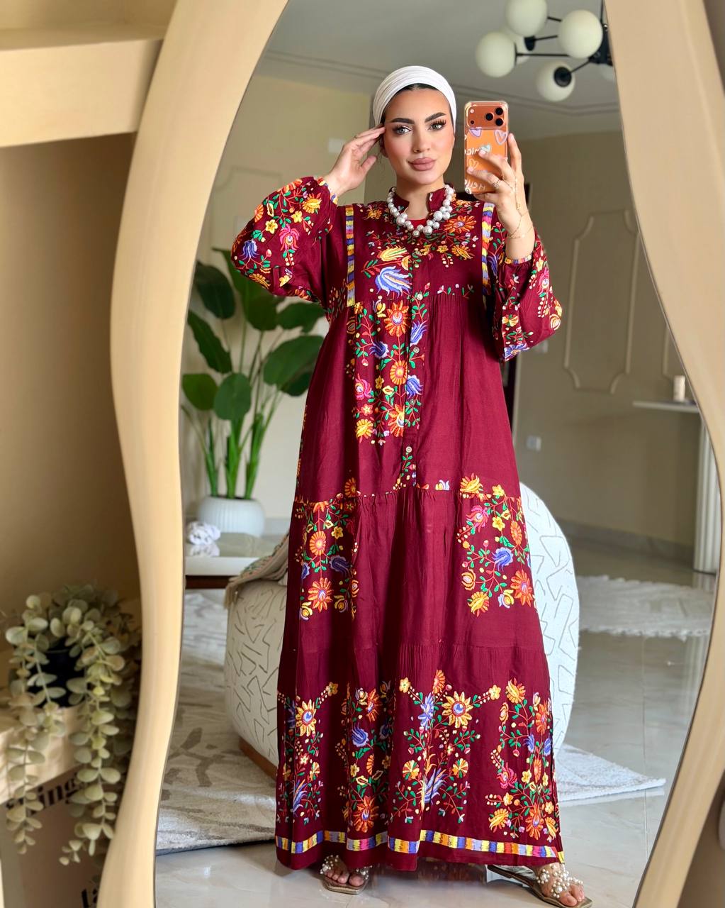 فستان أناقة بلمسة عصرية