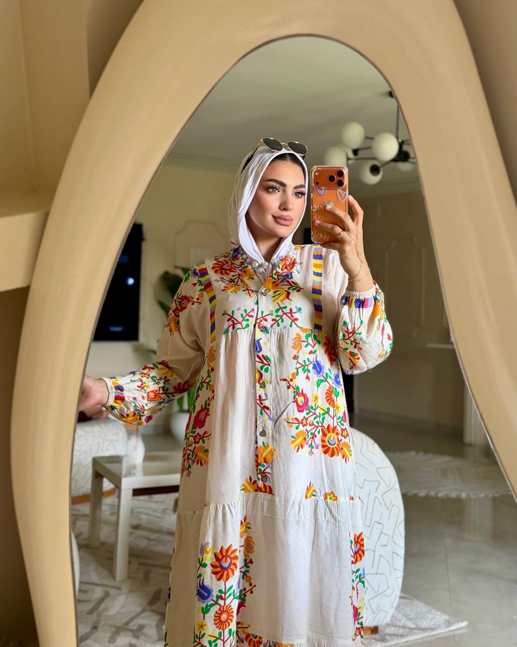 فستان أناقة بلمسة عصرية