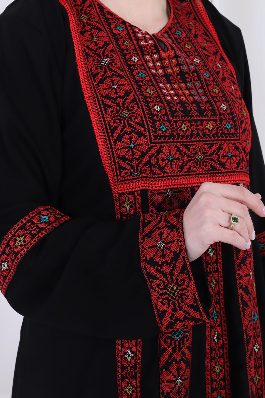 عباية كريب سعودي مطرزة ايتامين