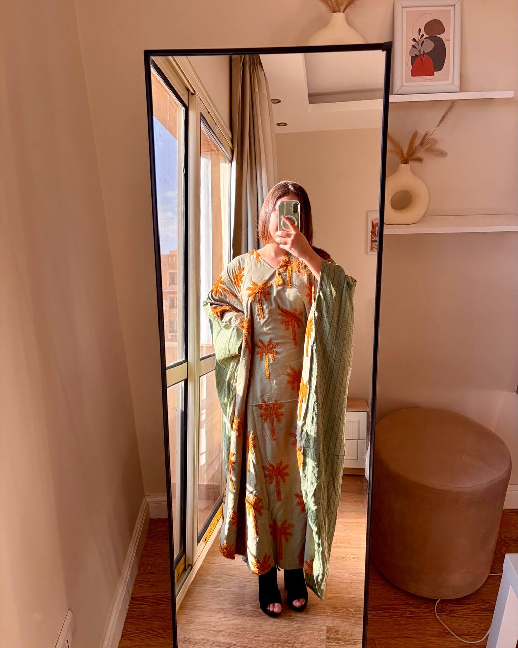 ملحفه كتان تركي بتطريز بارز