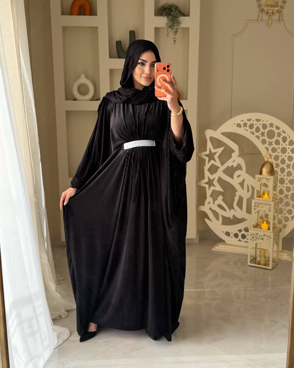 ملحفة شتوية قطيفة فرنساوي بحزام استك لامع تحت الصدر